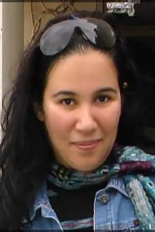 Mashael Shaddad interpretando a 