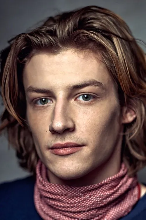 Mateusz Więcławek interpretando a Andrzej / Young Aniela Wesoly / Son of Andrzej's-Aniela's Wesoly