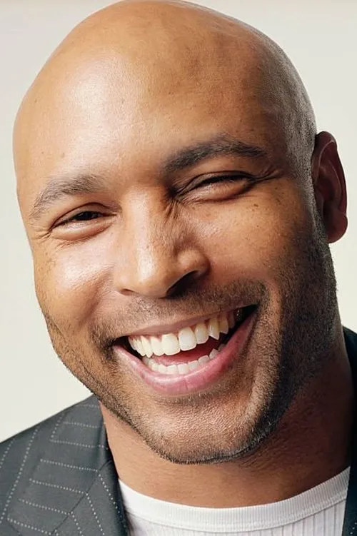 Mathew St. Patrick en su biografía y filmografía