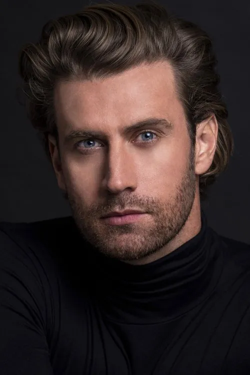 Elke Berry ha trabajado con Mathieu Szymkowiak en 1 ocasiones