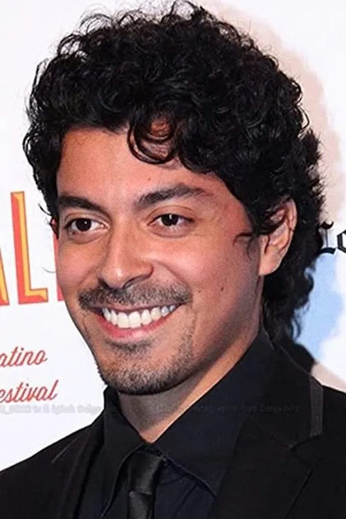 Talon Warburton ha trabajado con Matias Ponce en 1 ocasiones