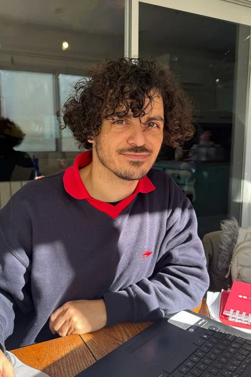 Violeta Palukas ha trabajado con Matías Sanders en 1 ocasiones