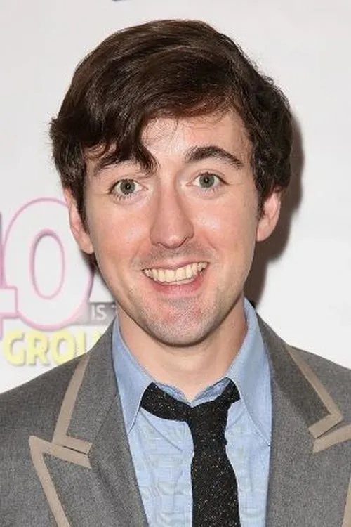 Matt Cook interpretando a Sonny