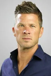 Andrea D'Amours ha trabajado con Matt Embry en 1 ocasiones