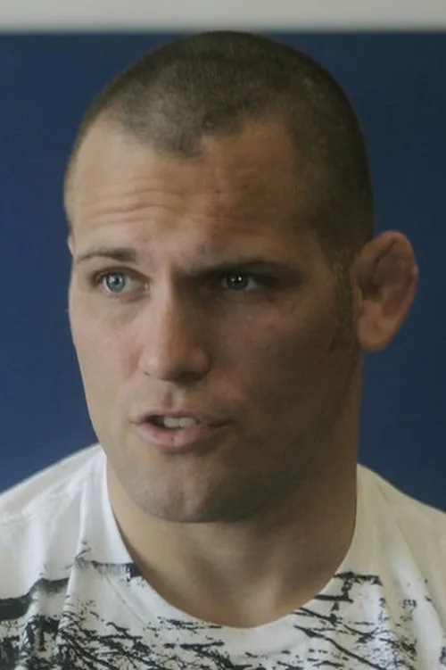 Victor Valimaki ha trabajado con Matt Grice en 1 ocasiones