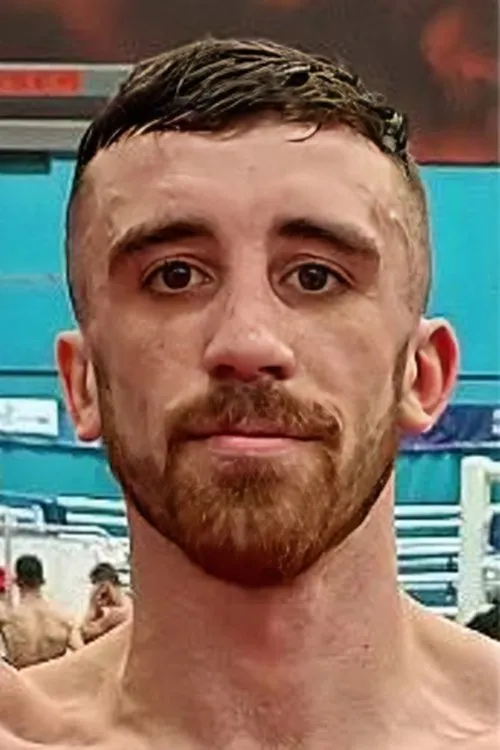 Andrew Smart ha trabajado con Matt McHale en 1 ocasiones