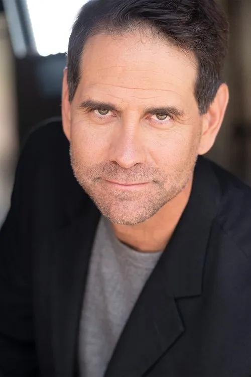 Christian Threadgill ha trabajado con Matt Morales en 1 ocasiones