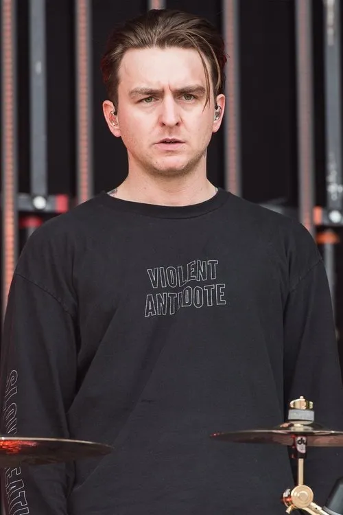 Oliver Sykes ha trabajado con Matt Nicholls en 7 ocasiones