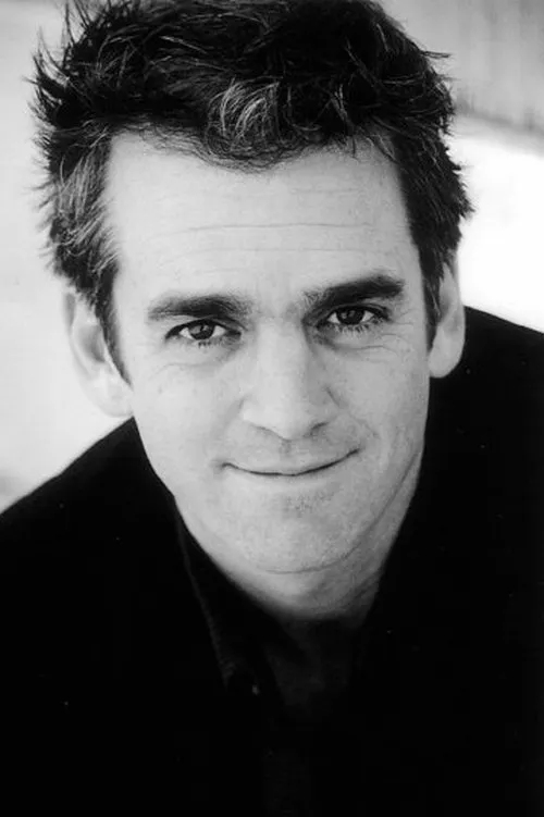 Matt Roth — personaje: Clark Munsinger