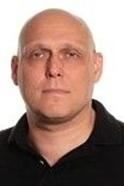 Anick Wiget ha trabajado con Matt Sapsford en 1 ocasiones