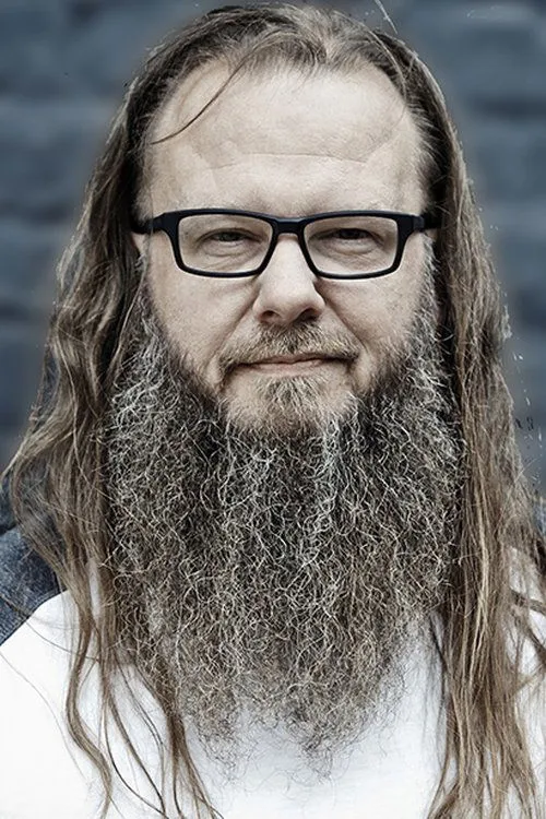 Cheryl Abrao ha trabajado con Matthew Davis en 1 ocasiones