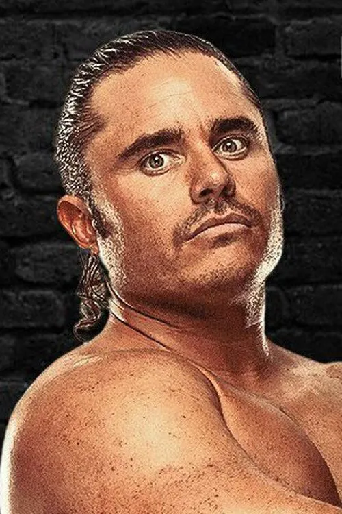 Matthew Menard-Lee interpretando a Matt Menard