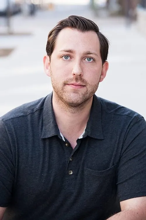 Matthew Wise interpretando a Richard Stockwell