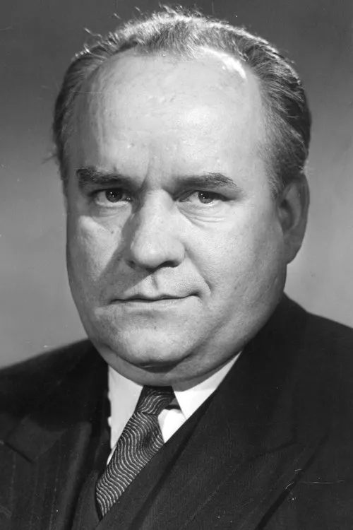 Assi Nortia ha trabajado con Matti Aulos en 7 ocasiones