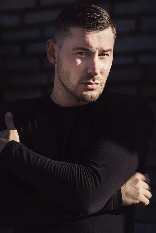 Foto de perfil del actor Matvey Shkuratov en el reparto