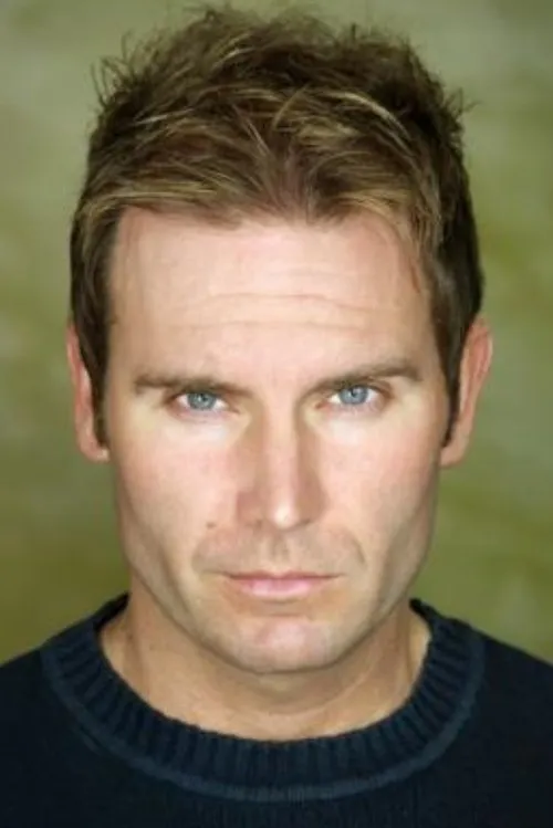 Christopher Ahrens ha trabajado con Maurizio Rapotec en 1 ocasiones