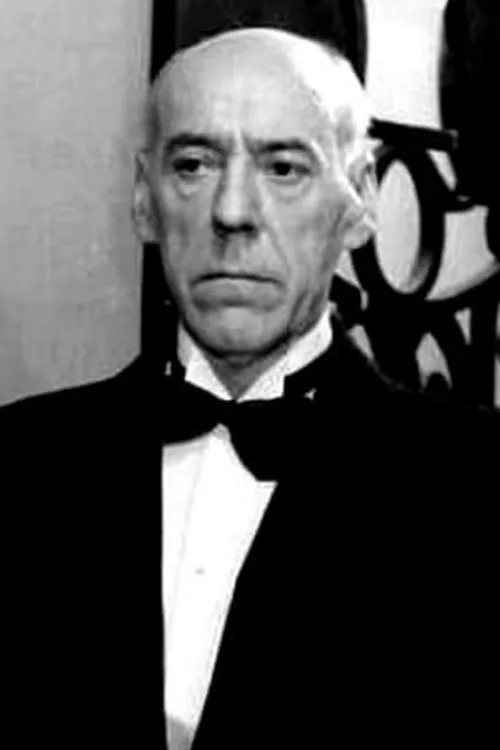 Max Elloy interpretando a Maxime