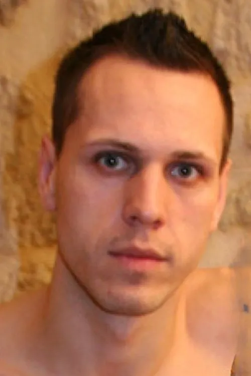 Rick Hunter ha trabajado con Max Hudson en 4 ocasiones