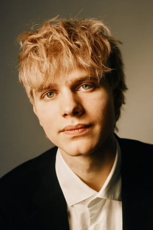 Max Krappatsch — personaje: Jarne