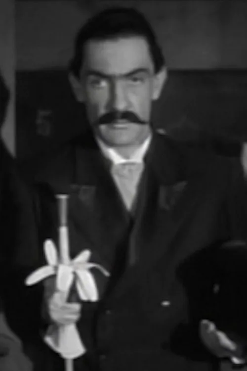 Ernesto Cortázar ha trabajado con Max Langler en 1 ocasiones