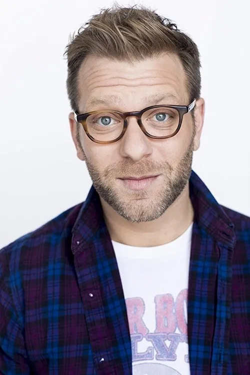 Max Lesser interpretando a Jake