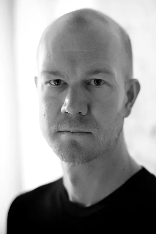 Doug Wimbish ha trabajado con Max Lilja en 2 ocasiones