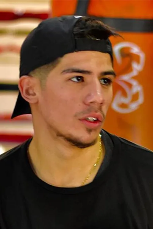 Nicolas Polanco ha trabajado con Max Ornelas en 1 ocasiones