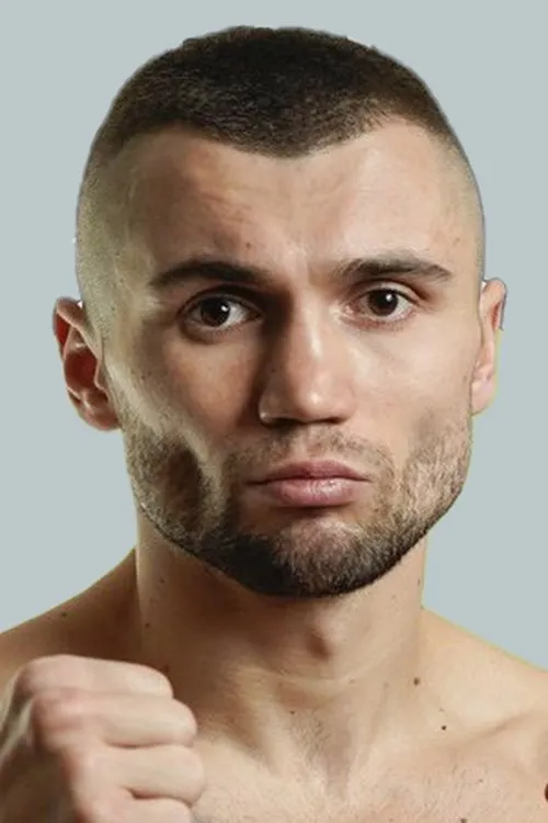 Maxim Prodan interpretando a Self