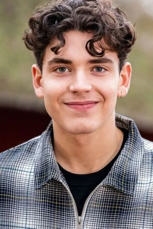 Foto de perfil del actor Maximilian Hale en el reparto