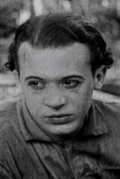 Humberto Mauro ha trabajado con Maximo Serrano en 3 ocasiones