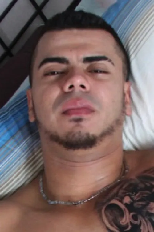 Maximus interpretando a 