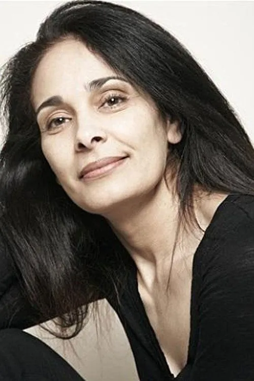 Gilles Lemaire ha trabajado con Maya Racha en 1 ocasiones