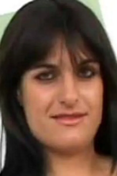 Mayara Lemos interpretando a