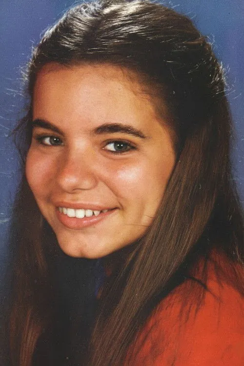 Mayara Norbin interpretando a Lili