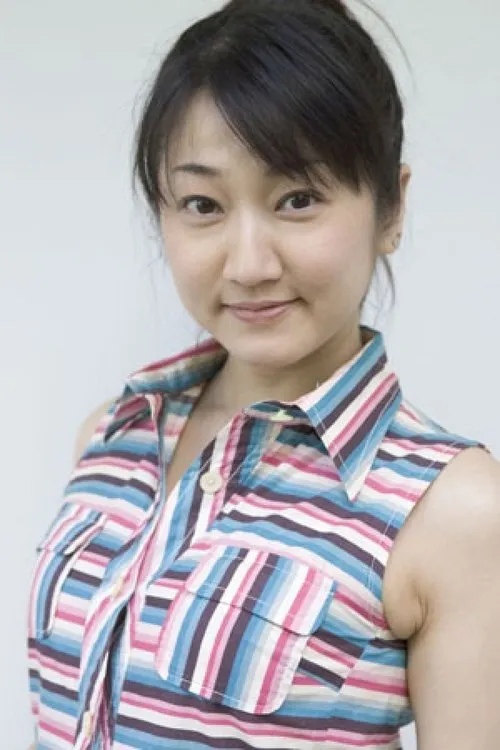 Mayu Asada interpretando a Satoko Yoshizawa
