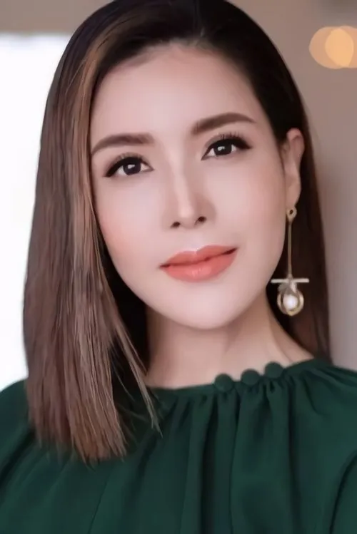 Foto de perfil del actor Mayurin Pongpudpunth en el reparto