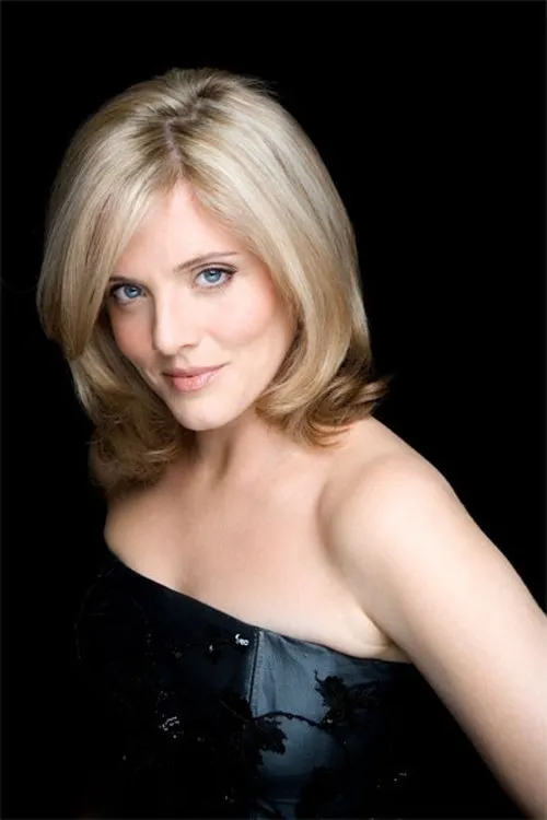 Lisa Lambe ha trabajado con Méav Ní Mhaolchatha en 2 ocasiones