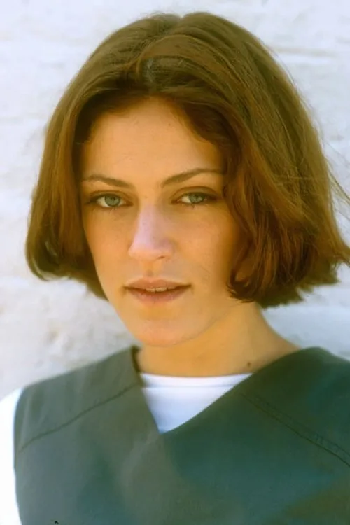 Humphrey Bower ha trabajado con Megan Cooper en 1 ocasiones