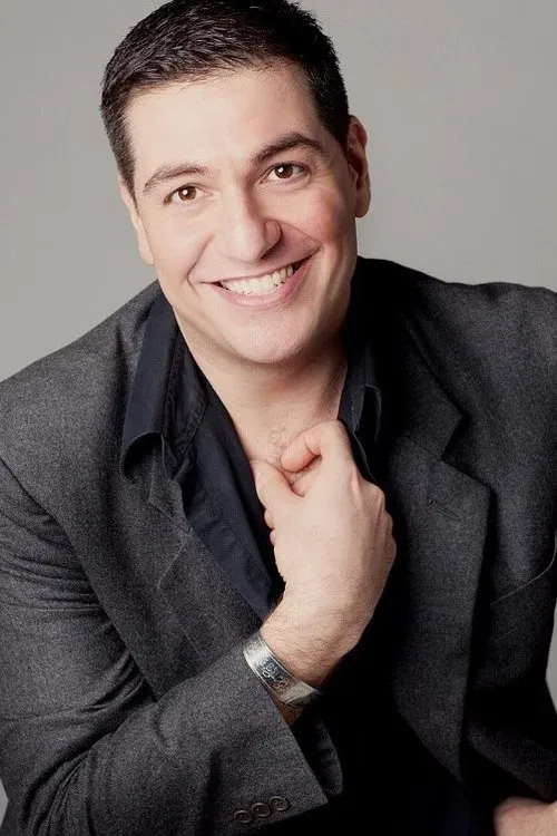 Ian Harvie ha trabajado con Mehran Khaghani en 1 ocasiones