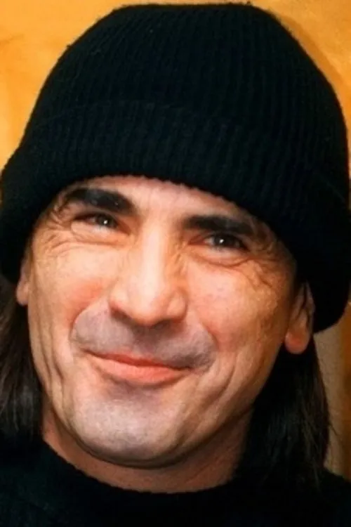 Pavel Dostál ha trabajado con Mejla Hlavsa en 1 ocasiones