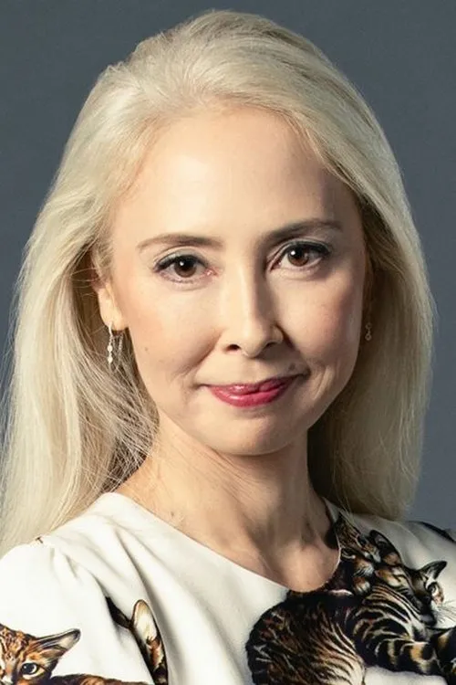 Melissa Chiu — personaje: Self - Lead Judge