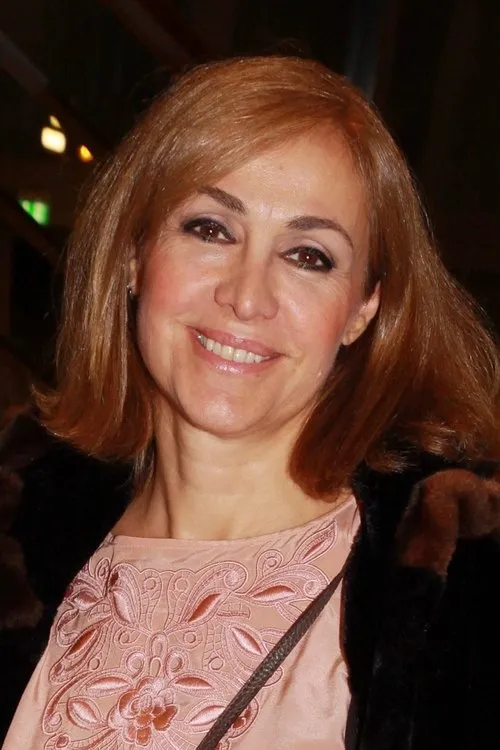 Melpo Kosti — personaje: Maria