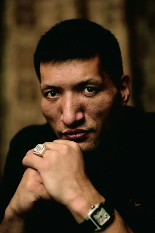 Liu Guangning ha trabajado con Mengke Bateer en 1 ocasiones