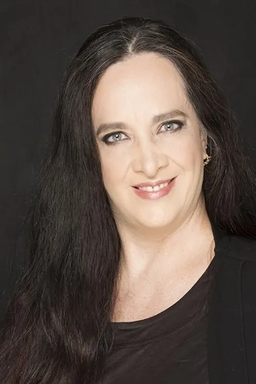 Emma Dib ha trabajado con Mercedes Olea en 1 ocasiones