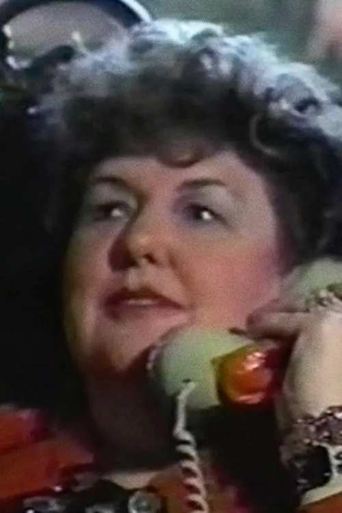 Mercey Hotsprings interpretando a Gert (non-sexual)