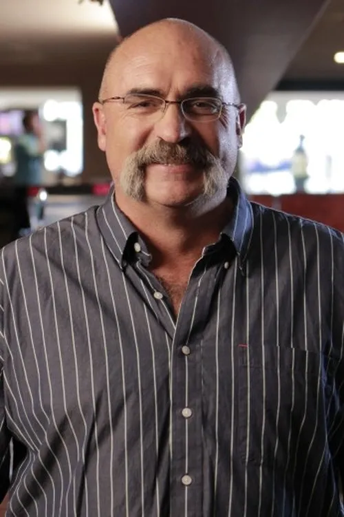 Ian Botham ha trabajado con Merv Hughes en 1 ocasiones