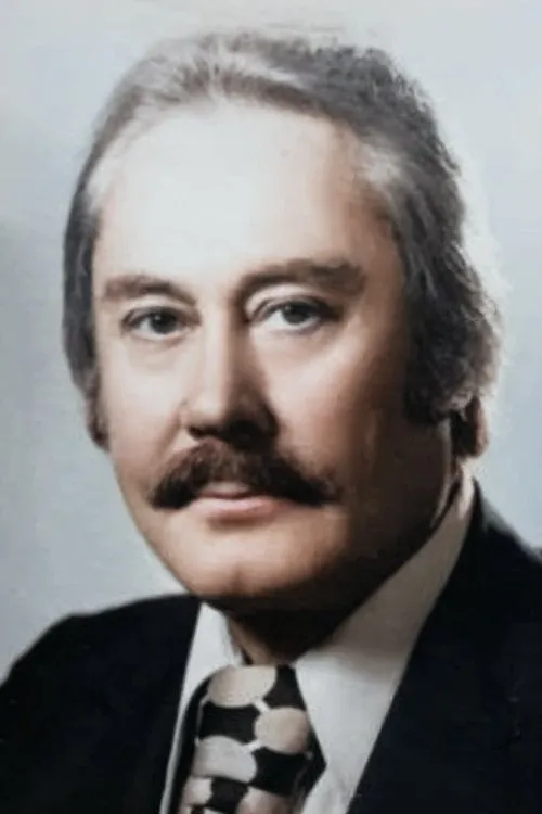 Aliye Uzunatagan ha trabajado con Mesut Sürmeli en 2 ocasiones