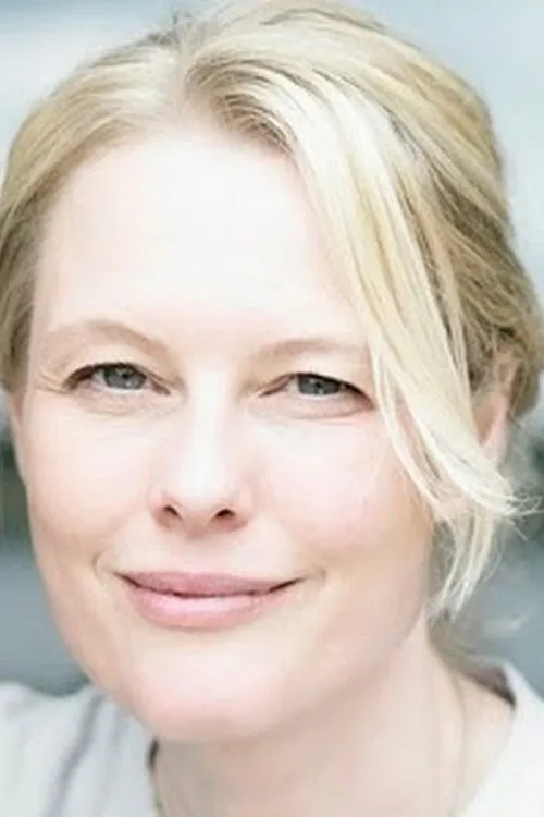 Mette Louise Holland — personaje: Regitze