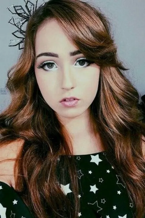 Mharessa Fernanda en su biografía y filmografía