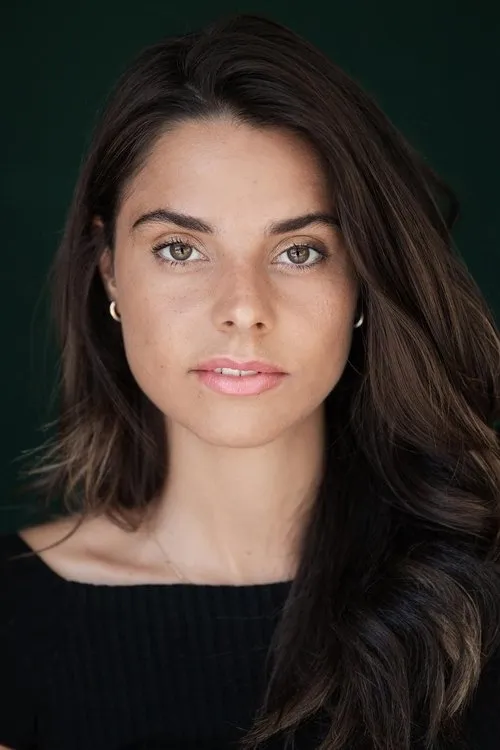 Alice Medeiros ha trabajado con Mia Galhardas en 1 ocasiones